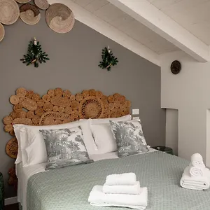 L'8 Boutique Design Bolonia